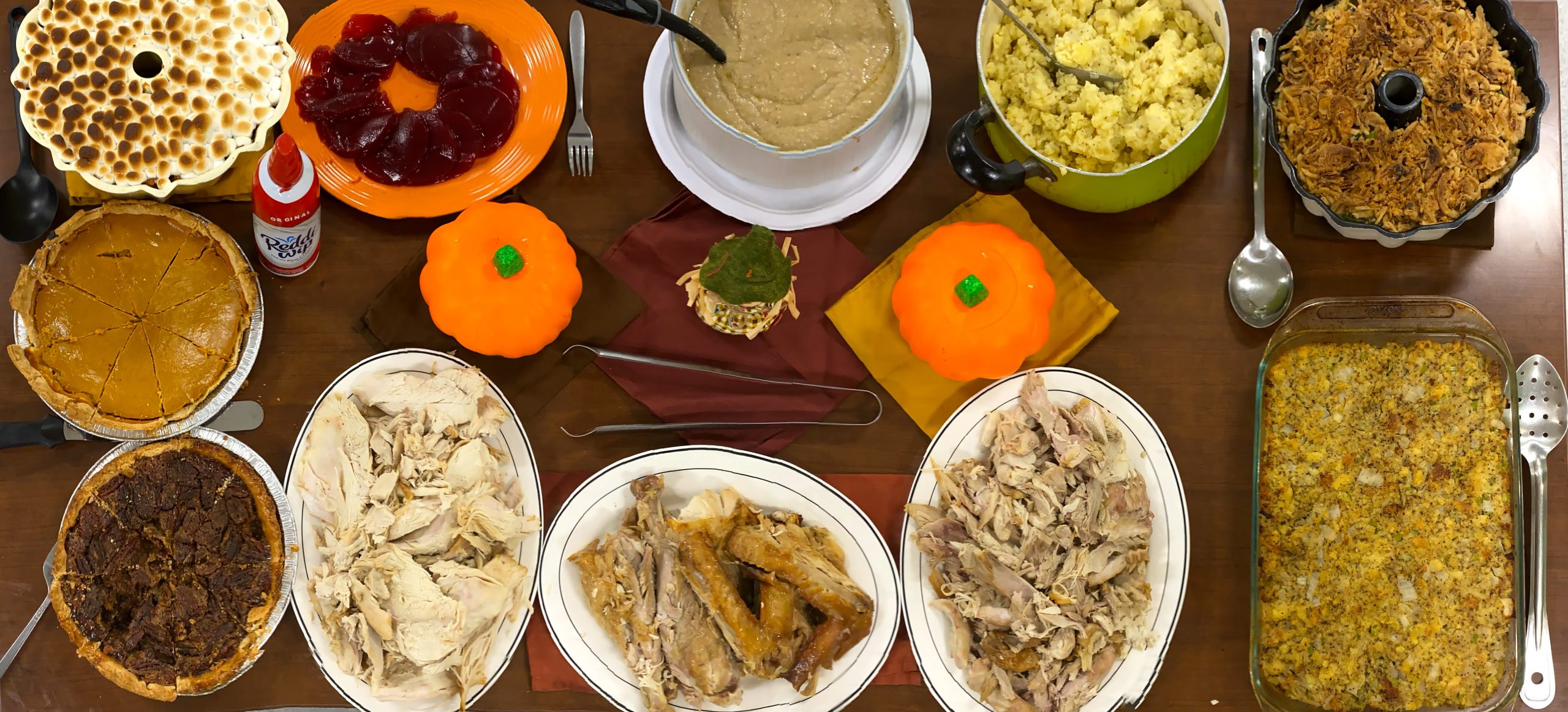 Club Horizon Thanksgiving feast features delicious food such as turkey, sweet potatoes and bread stuffing. 